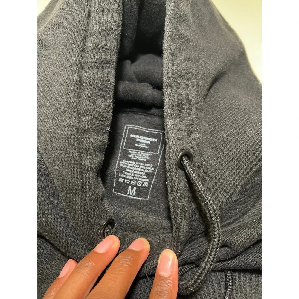 Madison Beer Hoodie Medium Black Life Support Tour Silhouette Unisex Mens